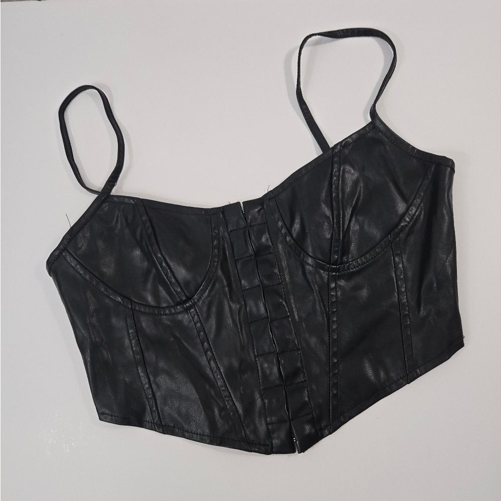 Black corset/ vest crop‎ top